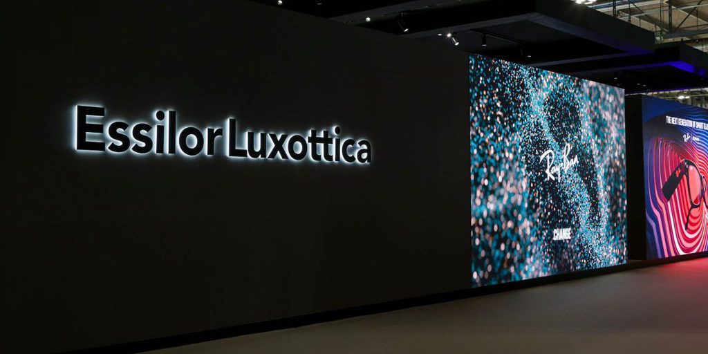 Essilux punta al rafforzamento della partnership con Nikon: la richiesta alle autorità di Borsa giapponesi per aumentare la partecipazione.