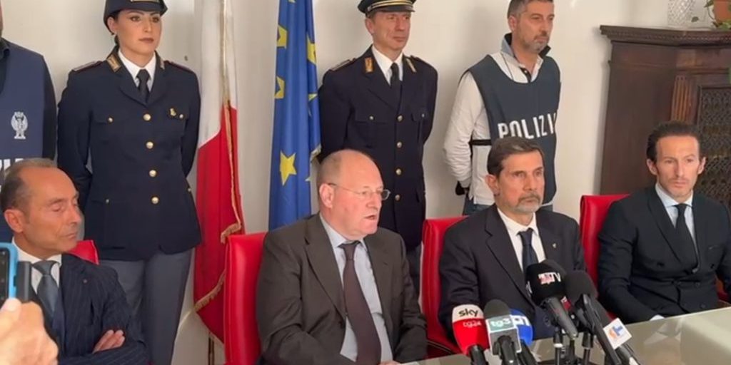 Assalto pullman tifosi Pistoia basket, proseguono le indagini. Procuratore: “Non c’è premeditazione”