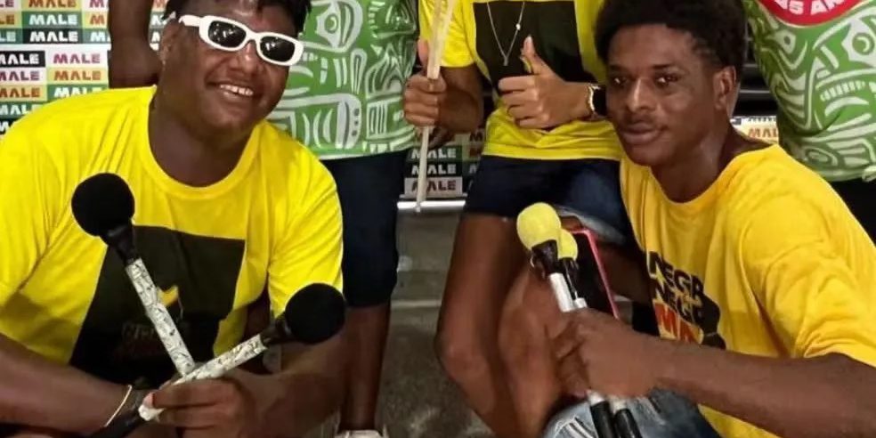 Missionário mirim de 14 anos diz ter comprado mansão de R$ 34 milhões