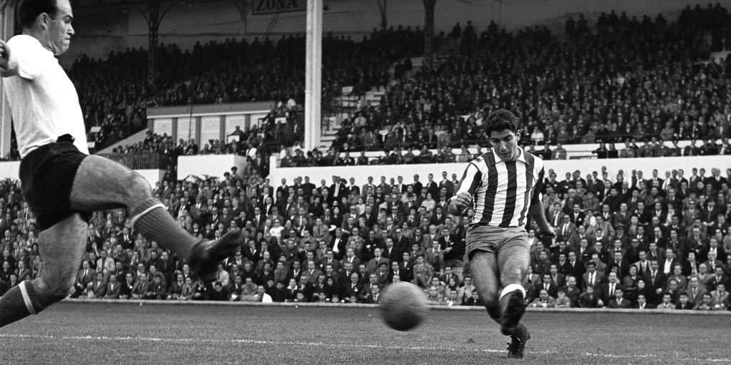 Enrique Collar, ex capitano dell'Atlético de Madrid, muore a 91 anni