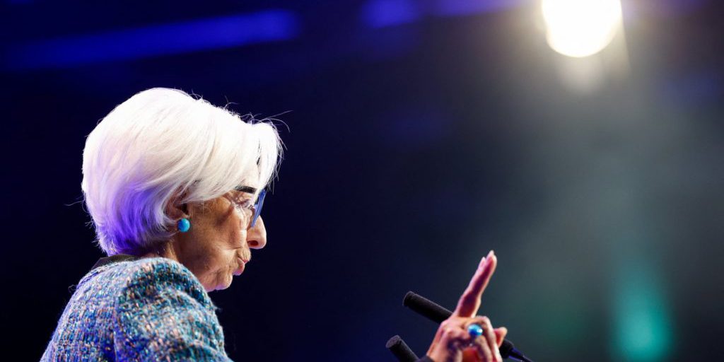 Lagarde denuncia l'inazione dei leader europei sul mercato unico.