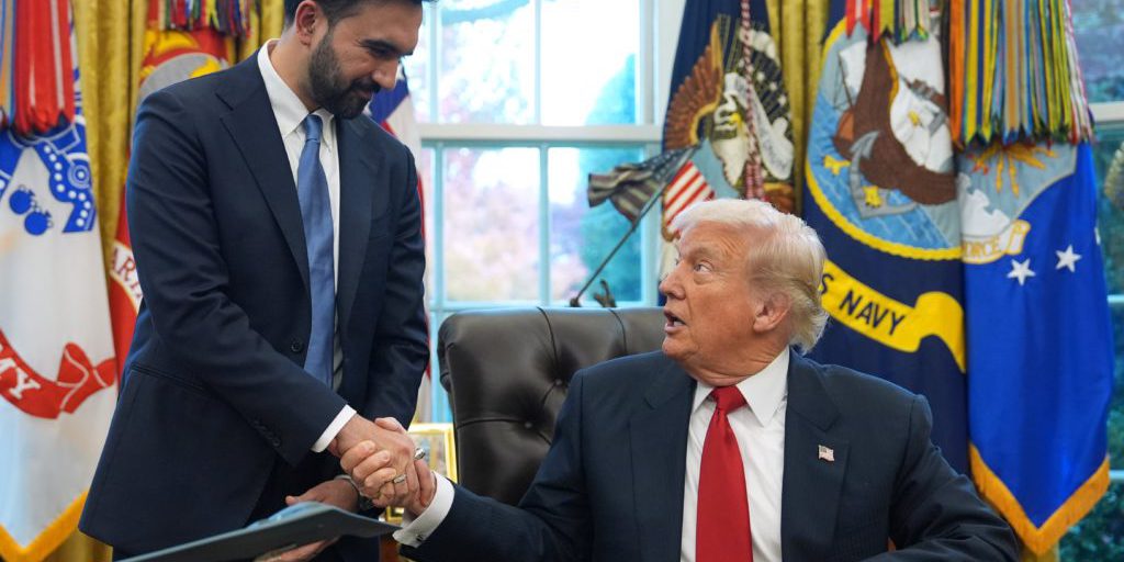 Trump e Mamdani si incontrano nella Casa Bianca: simbolico seppellimento dell'ascia