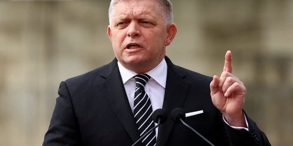 Commissione Europea avvia procedimento contro Slovacchia per privilegiare il diritto nazionale sulla primazia dell'UE