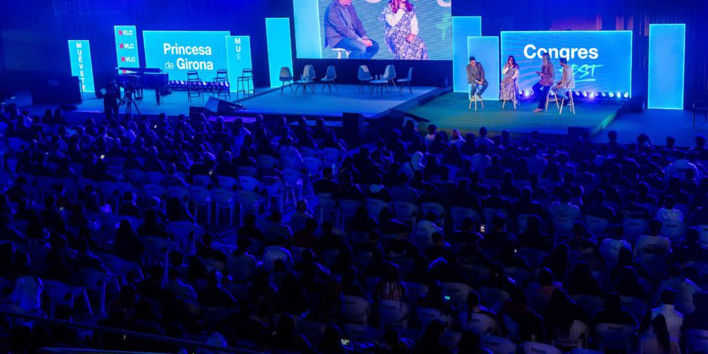 900 studenti delle comunità valenciane colpite dalle inondazioni celebrano talento e innovazione per la ricostruzione