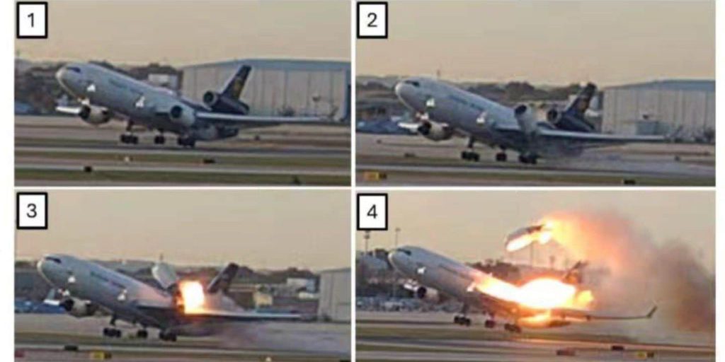 Incidente aereo del 4 novembre: 14 morti e immagini del momento dello schianto