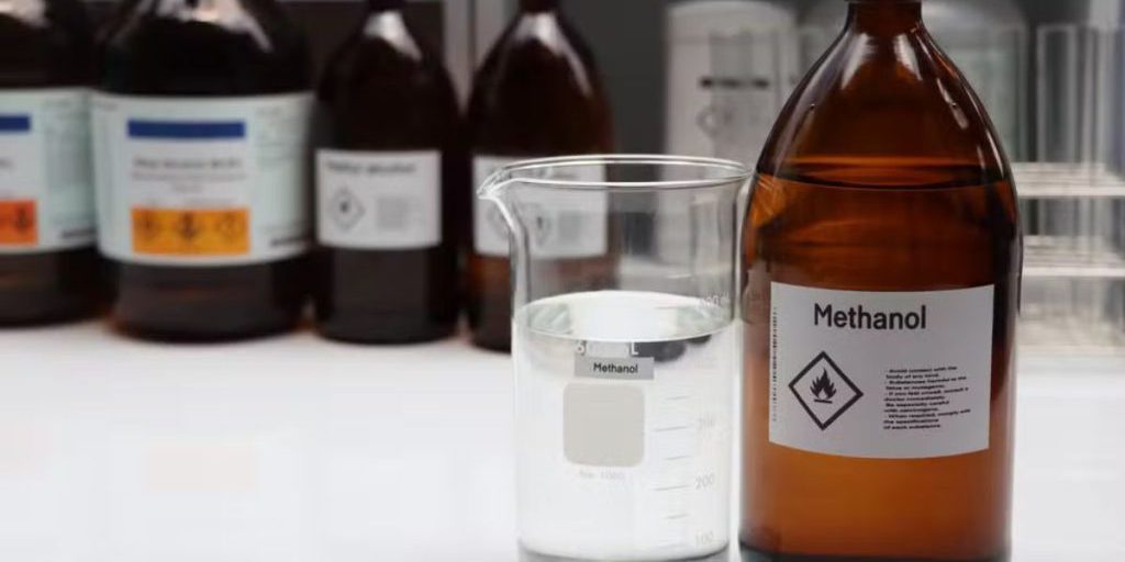 Após 52 dias em coma, morre jovem que bebeu gin com metanol