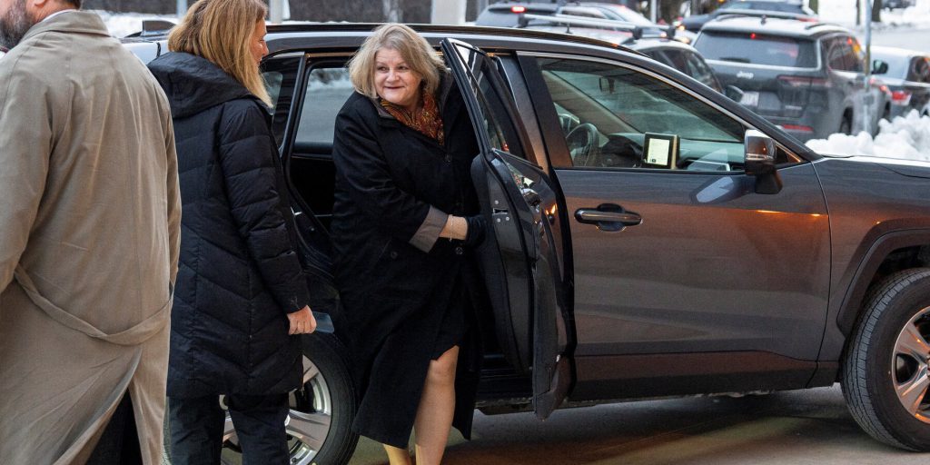 Processo contro giudice per presunta deviazione di un immigrato dagli agenti federali