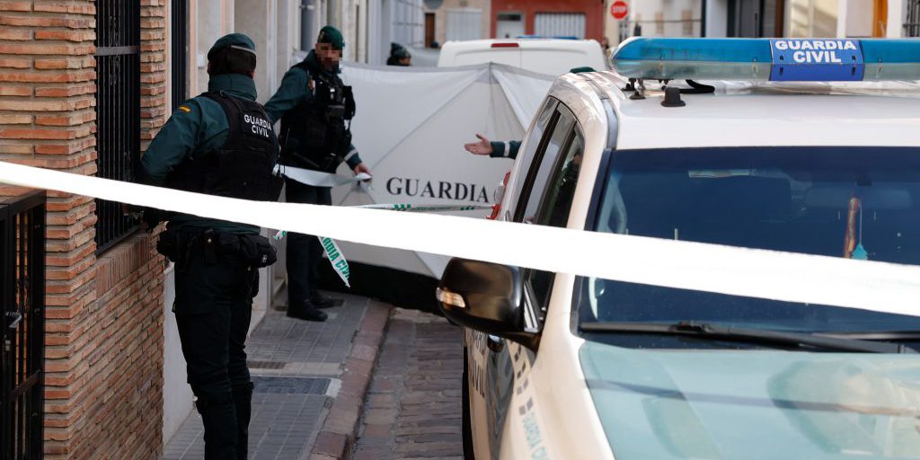 Consegna di un uomo a Sueca dopo aver confessato l'omicidio di un ragazzo di 13 anni