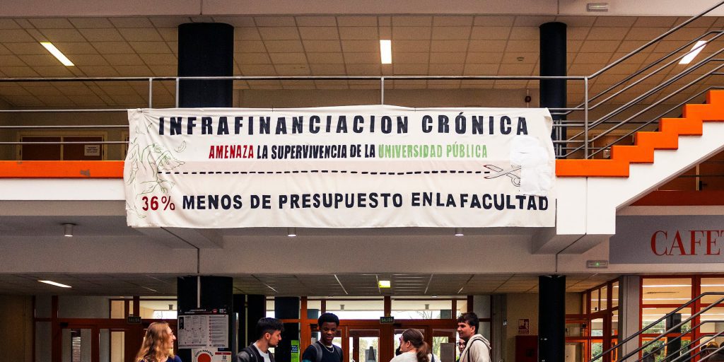 Cinque università di Madrid pagano premi di pensionamento senza copertura legale: Camera di Conti denuncia oltre 10 milioni di euro spesi