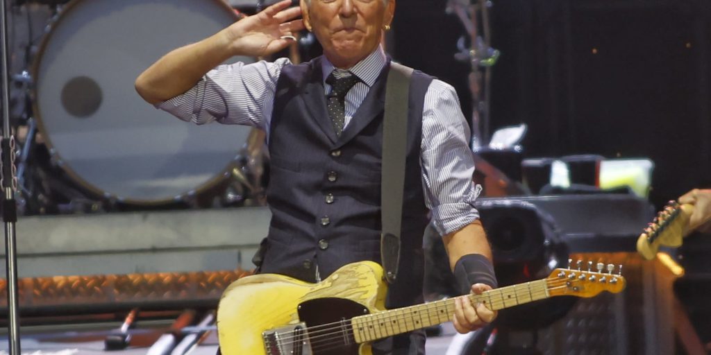 Bruce Springsteen pubblica “Streets of Minneapolis”, canzone di protesta contro ICE e l’esercito privato di Trump, in memoria di Alex Pretti e Renee Good