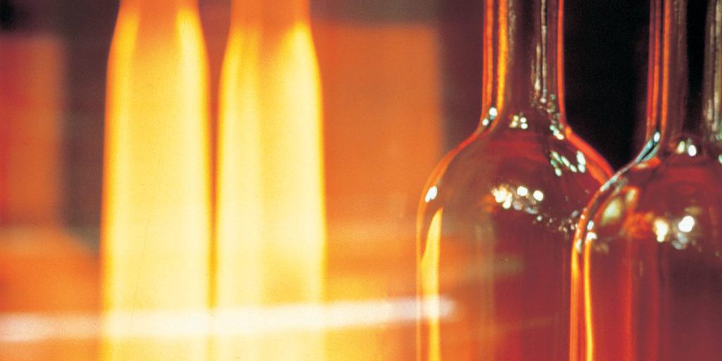 Nuove norme UE sugli imballaggi potrebbero mettere a rischio le bottiglie di prosecco italiane