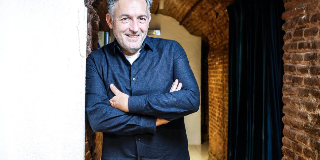 Mikel Santiago: il successo può spingere uno scrittore a voler nascondersi