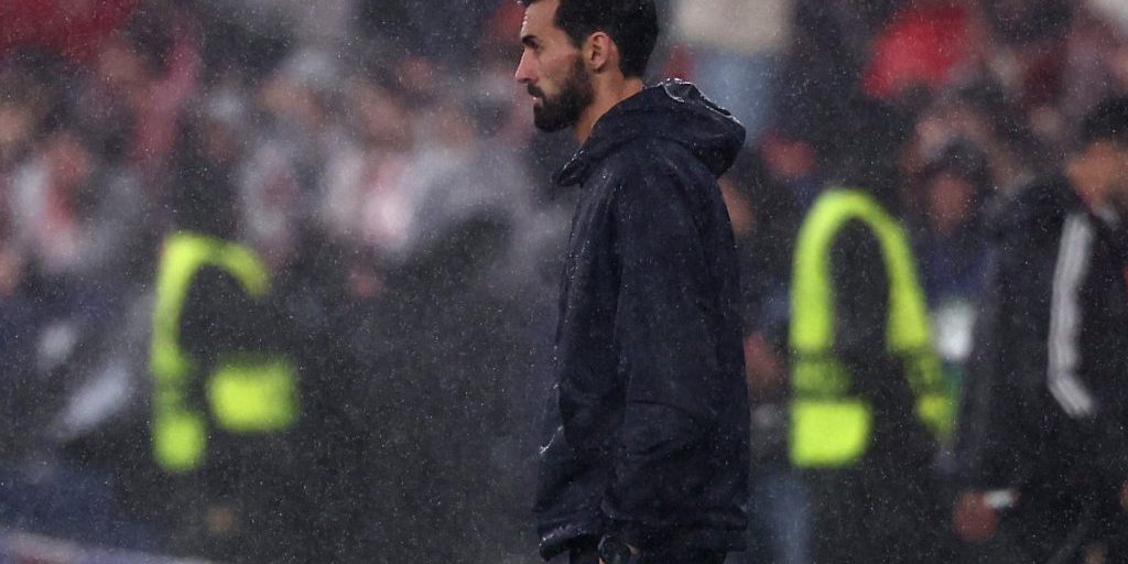 Arbeloa affronta la crisi del Real Madrid dopo la sconfitta in Champions