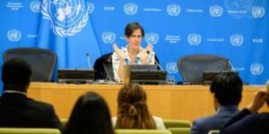 Rapporto ONU sulla maternità surrogata scatena dibattito globale sulla protezione delle donne e dei diritti umani