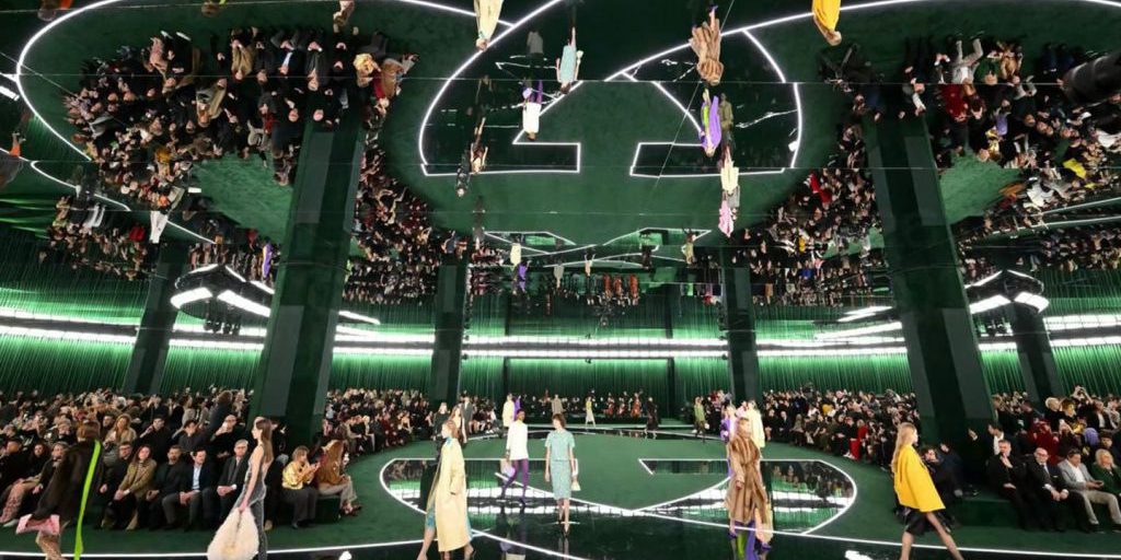 Le voci di uscita del ceo di Gucci portano Kering ai massimi da marzo