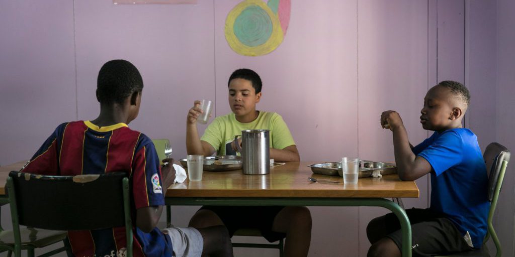 La legge Lomloe riduce la segregazione degli studenti vulnerabili del 28,8%, ma il divario persiste