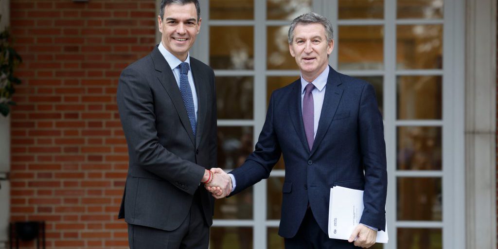 Feijóo e Sánchez si incontrano per discutere l'invio di truppe di pace in Ucraina