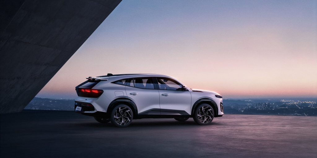 Renault punta al mercato globale con il nuovo Filante