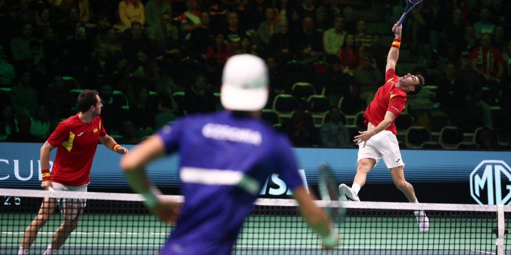 Spagna avanza verso le semifinali della Coppa Davis senza Alcaraz