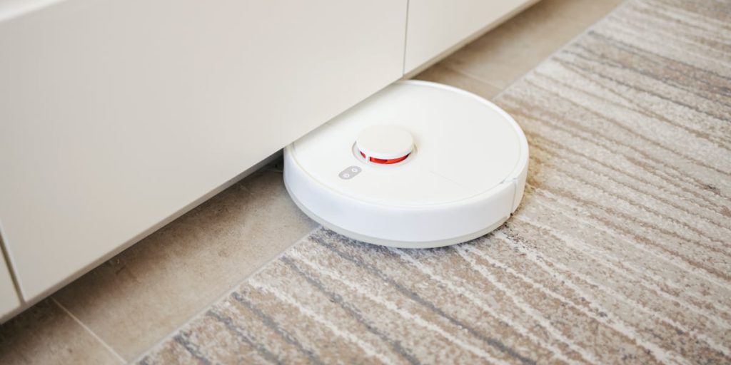 Robot aspiratori Amazon: quattro modelli potenti in offerta e consigliati dagli utenti