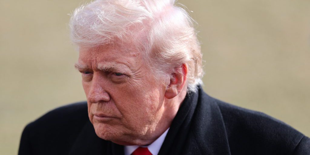 Trump richiede indagine onesta sulla morte di Alex Pretti a Minneapolis e afferma di amare la sua famiglia