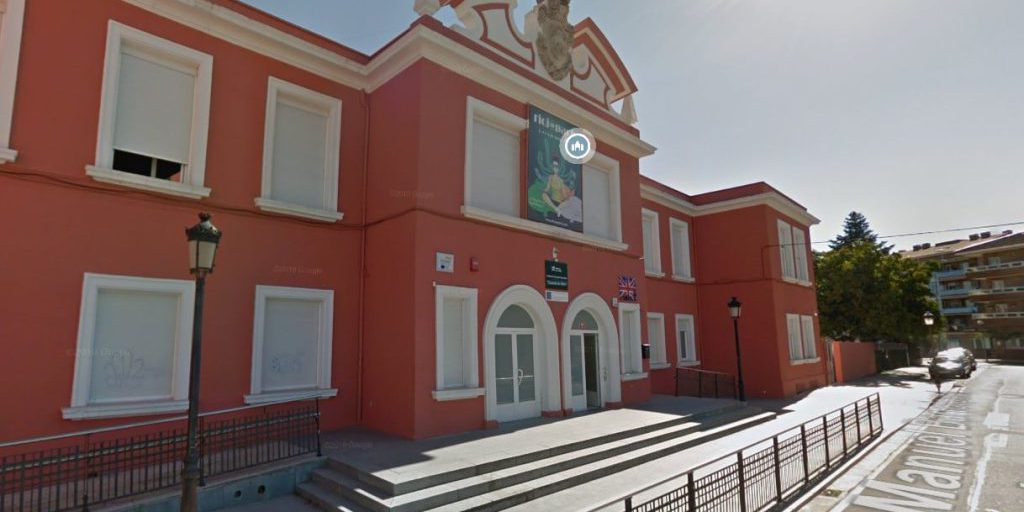 Indagine su studenti che hanno diffuso immagini AI di compagne scolastiche in nudità