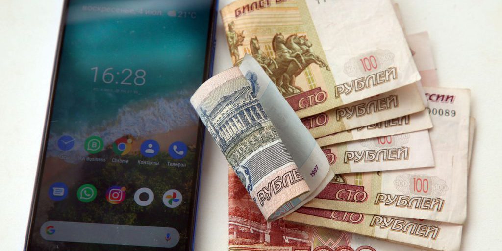 Банк уличил россиянина в оформлении кредита на имя погибшего сына