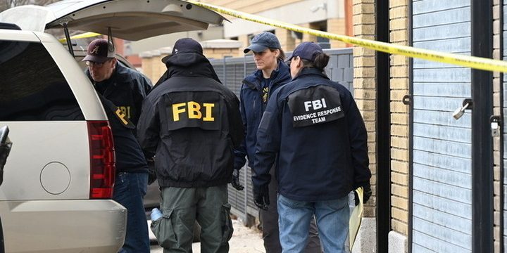 В США провели обыск в доме у известного политика