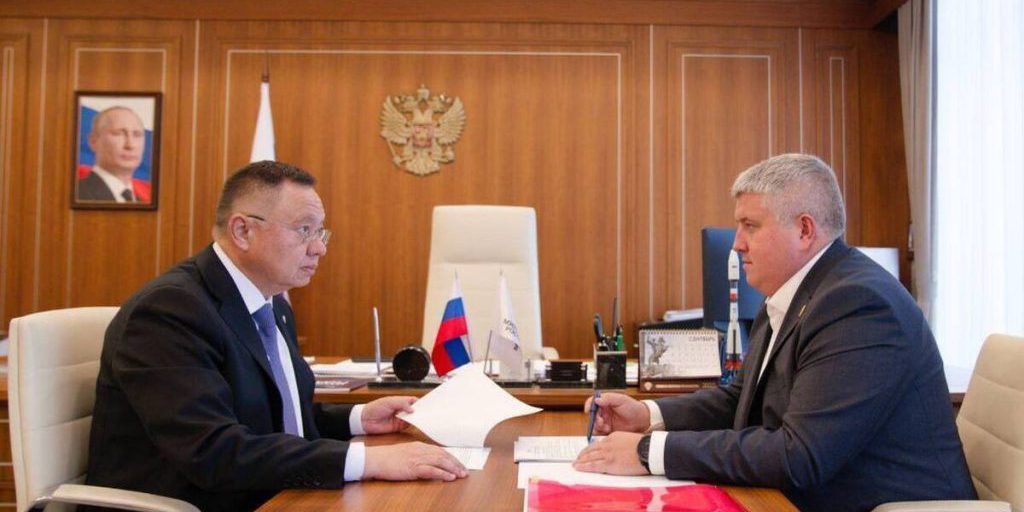 Дронов встретился в Москве с главой Минстроя России Файзуллиным