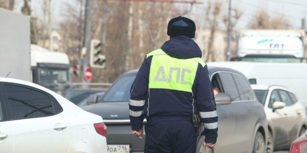 Сотрудники ГАИ в Казани остановили «Ладу» с 17-летним водителем