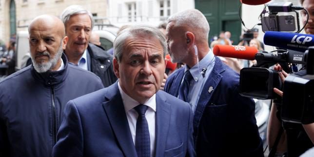 EN DIRECT, gouvernement Lecornu : Xavier Bertrand plaide pour une sortie de LR