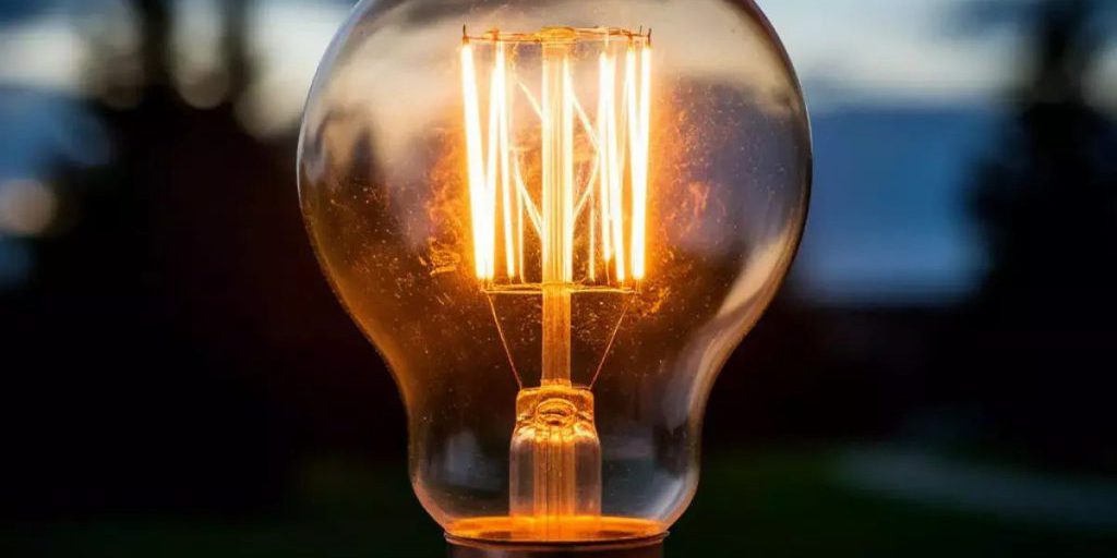 "Manutenzione programmata delle reti elettriche a Rostov: consigli e indicazioni per affrontare le interruzioni di corrente"