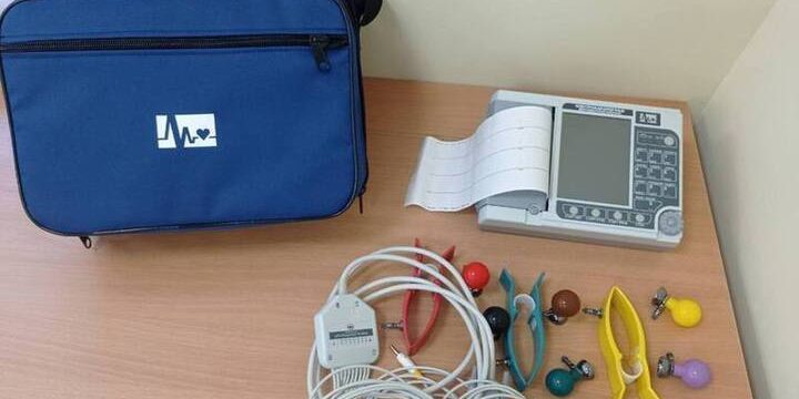 Nuovo Equipaggiamento per la Salute Femminile all'Ospedale di Urmar: Un Passo Avanti per la Comunità