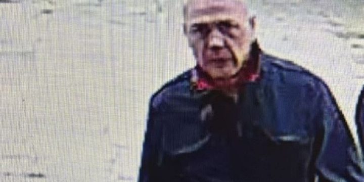 Ricerca a Petrozavodsk per sospettato di rapina: le autorità cercano un uomo per furto aggravato di proprietà altrui