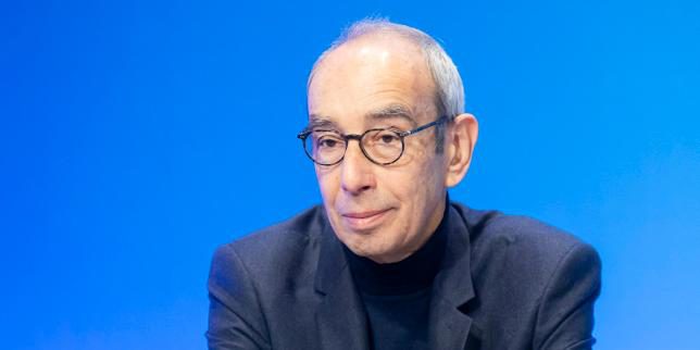 Jean Pisani-Ferry riceve la Légion d'honneur e lancia un allarme sulla regressione economica e ambientale