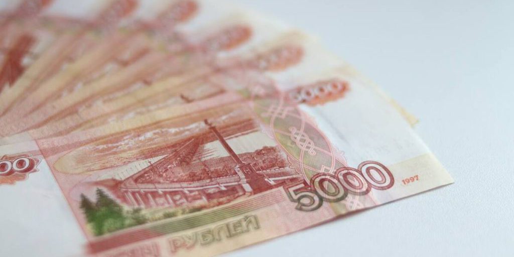 Прокуратура помогла мурманскому пенсионеру вернуть деньги, украденные мошенниками