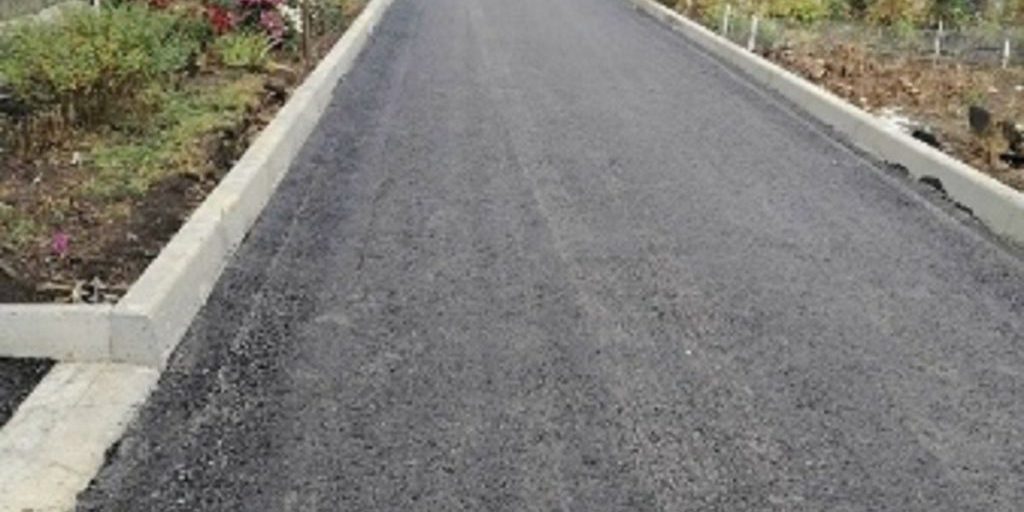 Власти рассказали о благоустройстве дворов в Залегощенском районе