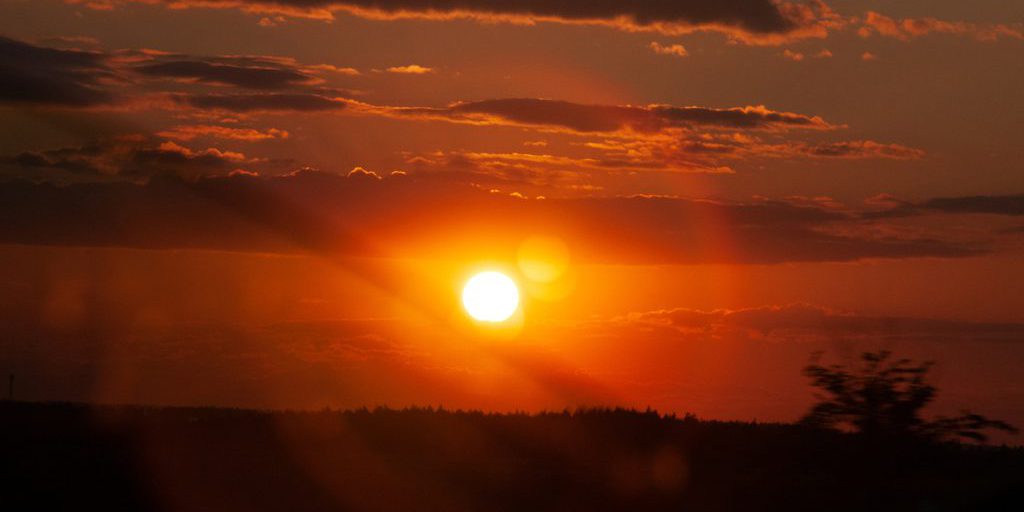 На Солнце зафиксировали серию мощных вспышек