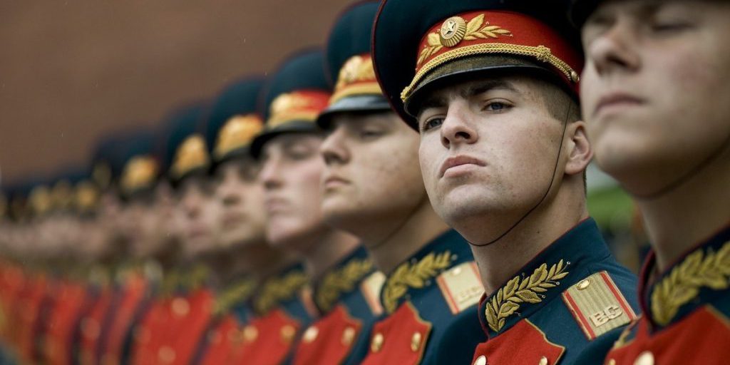 Нижегородцев будут призывать в армию круглый год