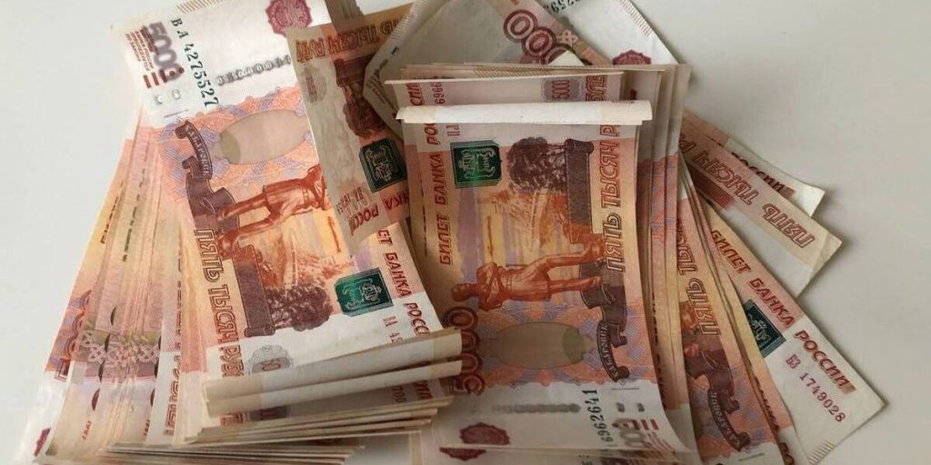 Калининградка украла у племянницы более миллиона рублей