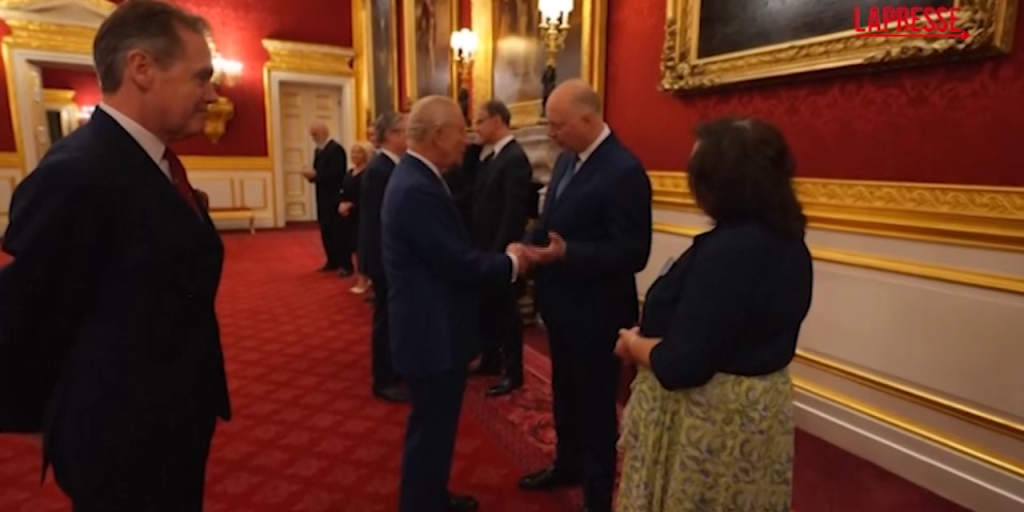 Regno Unito, Re Carlo e Starmer accolgono i leader dei Balcani occidentali