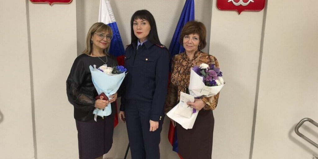 Следователи Мурманской области посетили подшефную коррекционную школу-интернат №3