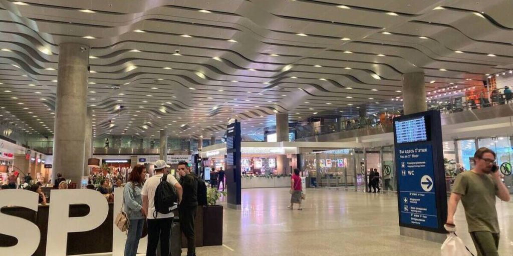 Аэропорт Пулково напомнил о существовании третьего этажа