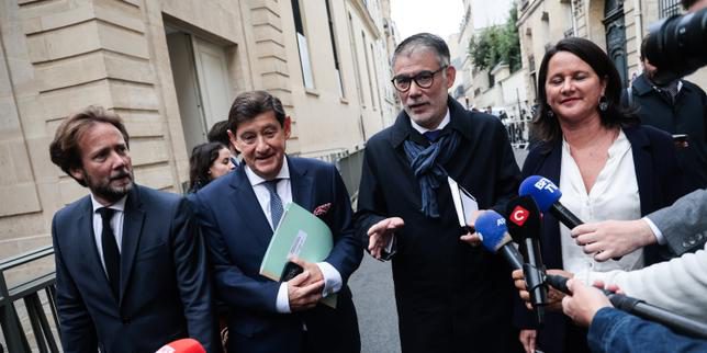 Comment le PS se prépare à une dissolution de l’Assemblée jugée de plus en plus imminente