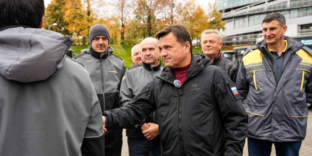 Губернатор Воробьев сообщил о поставке новых автобусов в города Подмосковья