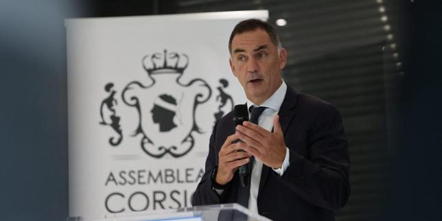 Gilles Simeoni lascia la presidenza dell'esecutivo corsa per candidarsi a sindaco di Bastia