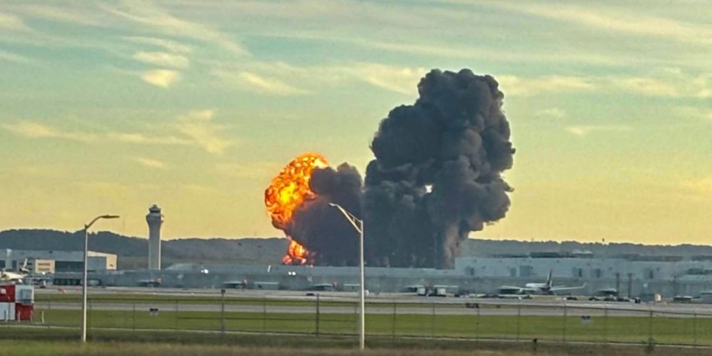 Incidente aereo cargo nel Kentucky: almeno 12 morti, indagini in corso