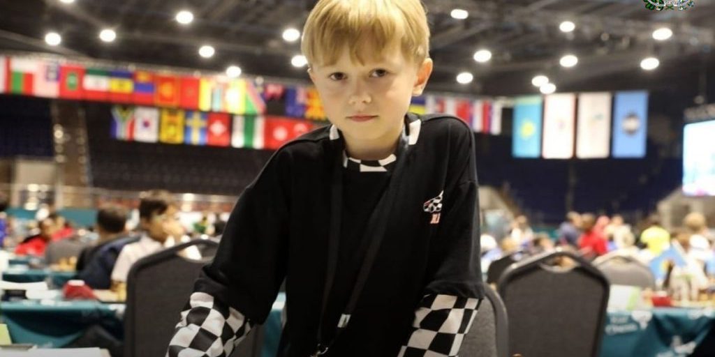 Смоленский шахматист Амвросий Аверкин завоевал "золото" на Чемпионате мира в Казахстане