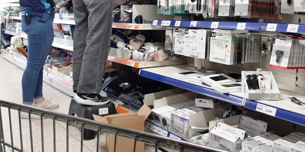 Condizioni di lavoro in discussione: il caso Action sotto accusa