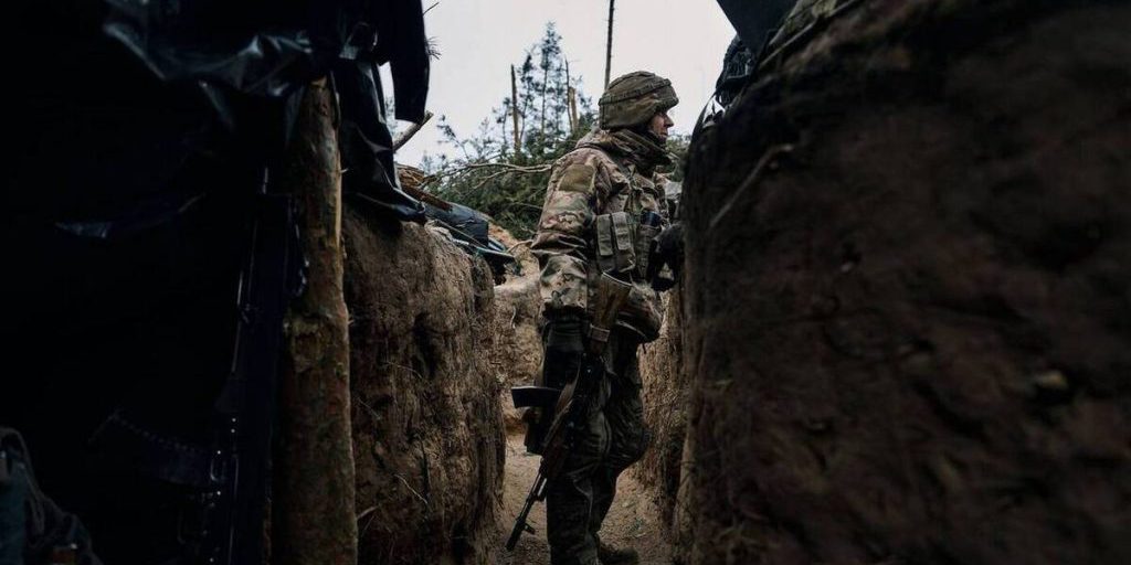 "Ходим под себя, из окопа не вылезти": комбат ВСУ раскрыл ужасы передовой